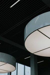uks led vilagitas